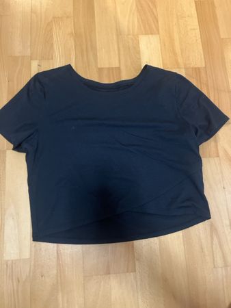 Gilly Hicks Shirt