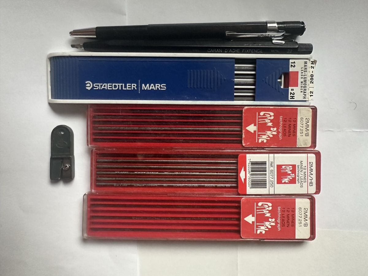 Kit bricolage: Drafting Pencil Set - Gran' Dache, Staedtler - With Leads – Usato da Luzern venduto da Adam.7-