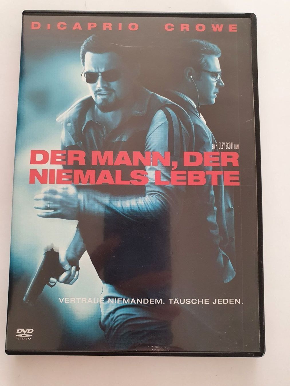 Tutti i DVDs: Der Mann der niemals lebte – Usato da Oberdorf BL venduto da BaldenEagle