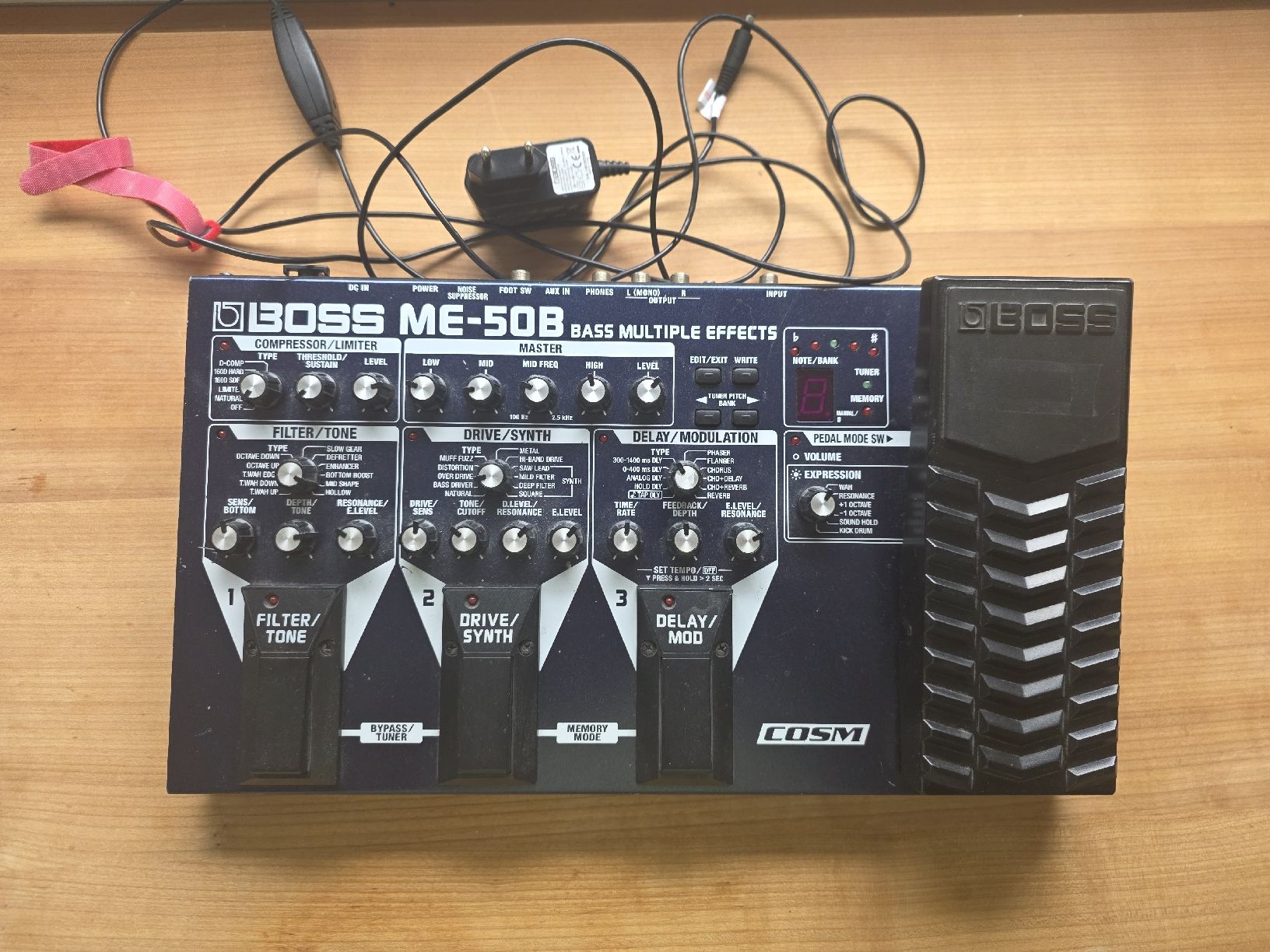 Boss Console di mixaggio: BOSS ME-50B mit Netzteil – Usato da Biberist venduto da Volo28