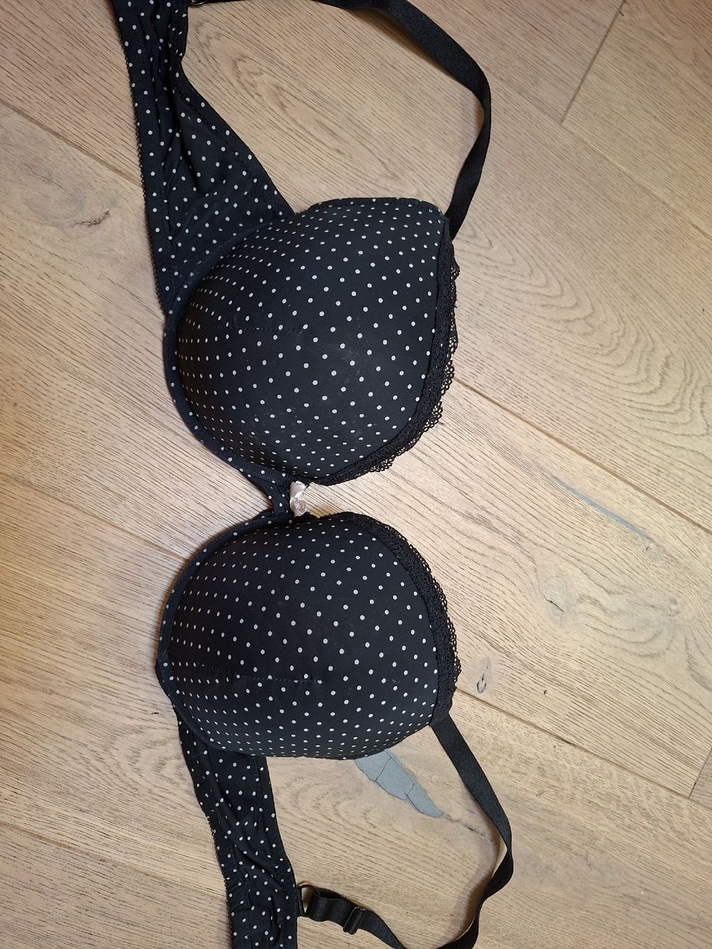 Altra biancheria intima: 85E BH polka dott Punkte – Usato da Brienz BE venduto da Zwiback20