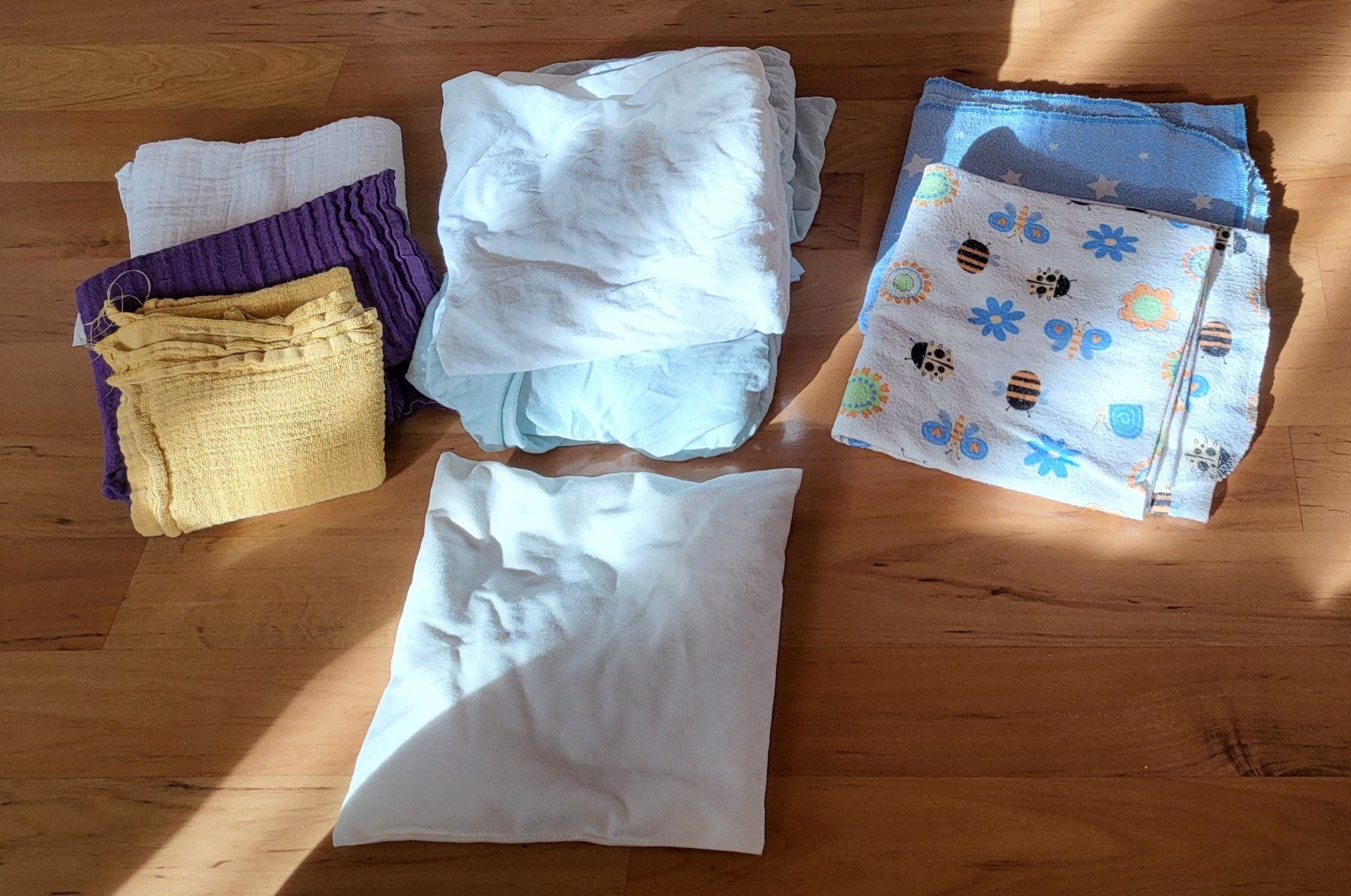 Lotti & Set di vestiti: Kleiderpaket 50 Teile Gr. 50/56 – Usato da Zwingen venduto da crazy84 5