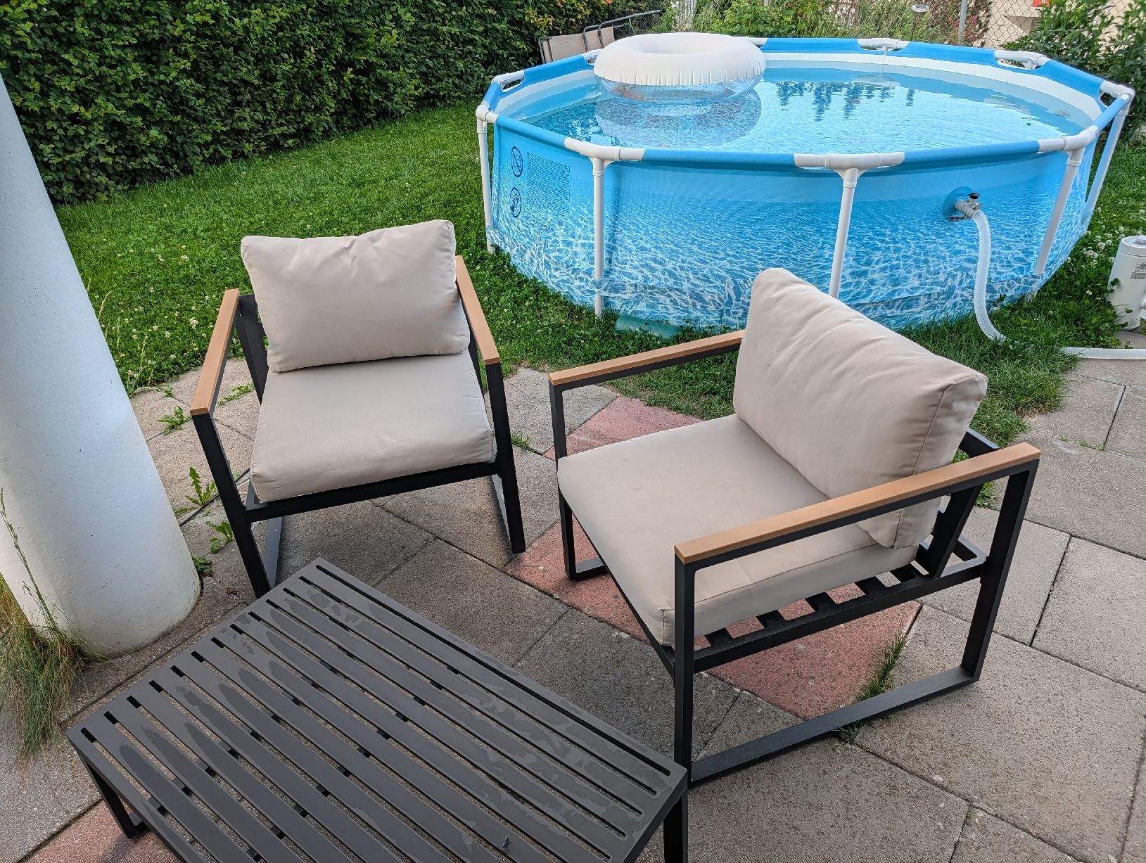 Divani: Garten-Lounge mit Bank, Tisch, 2 Sessel – Usato da Oberentfelden venduto da Bippo82 2