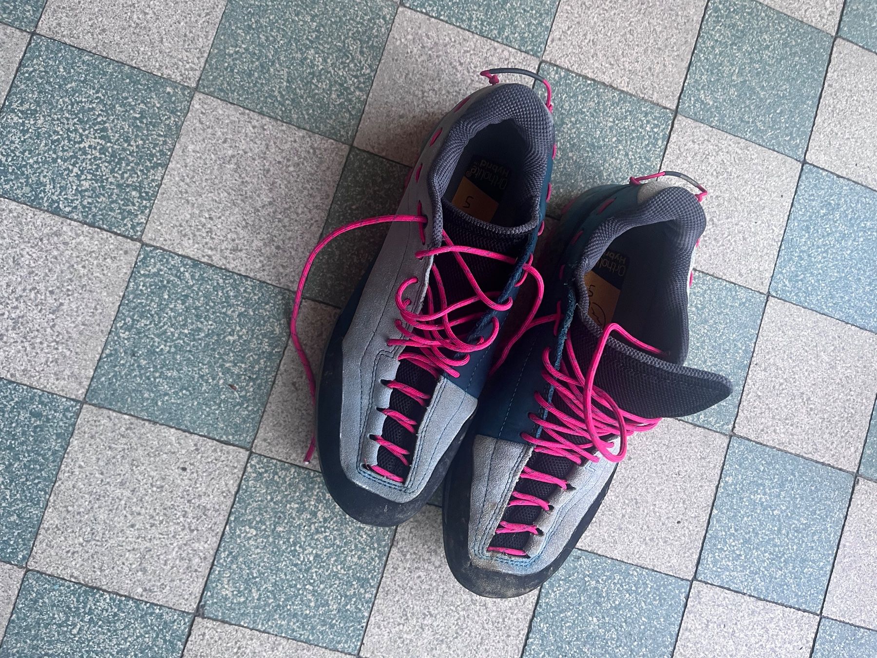 La Sportiva Scarpe da donna: Damen TX Guide Leather Schuhe – Usato da Luzern venduto da Luzern127