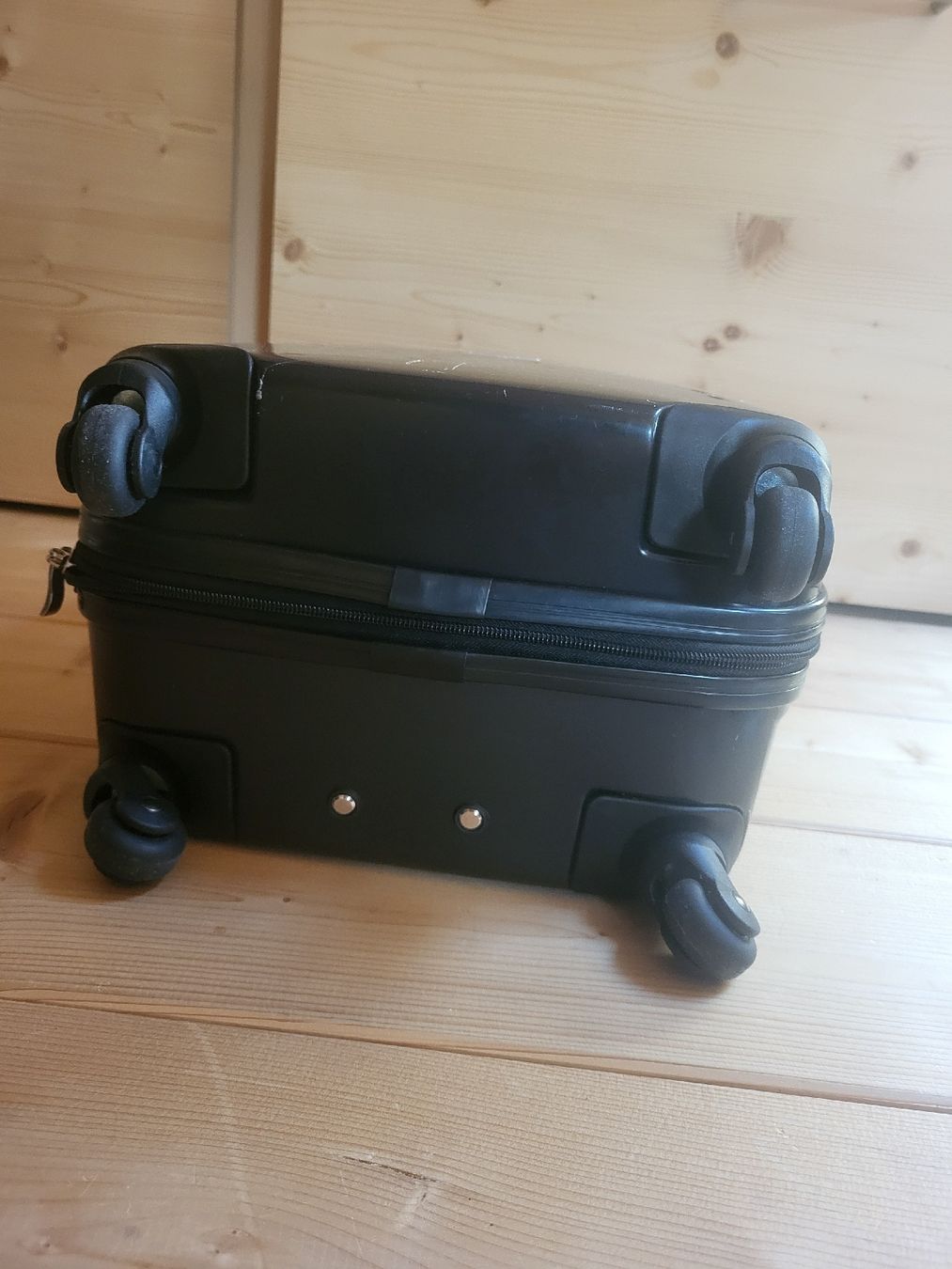 Valigie: Hartschalen Koffer MWE Schwarz – Nuovo (secondo la descrizione) da Zweisimmen venduto da Adorable 6