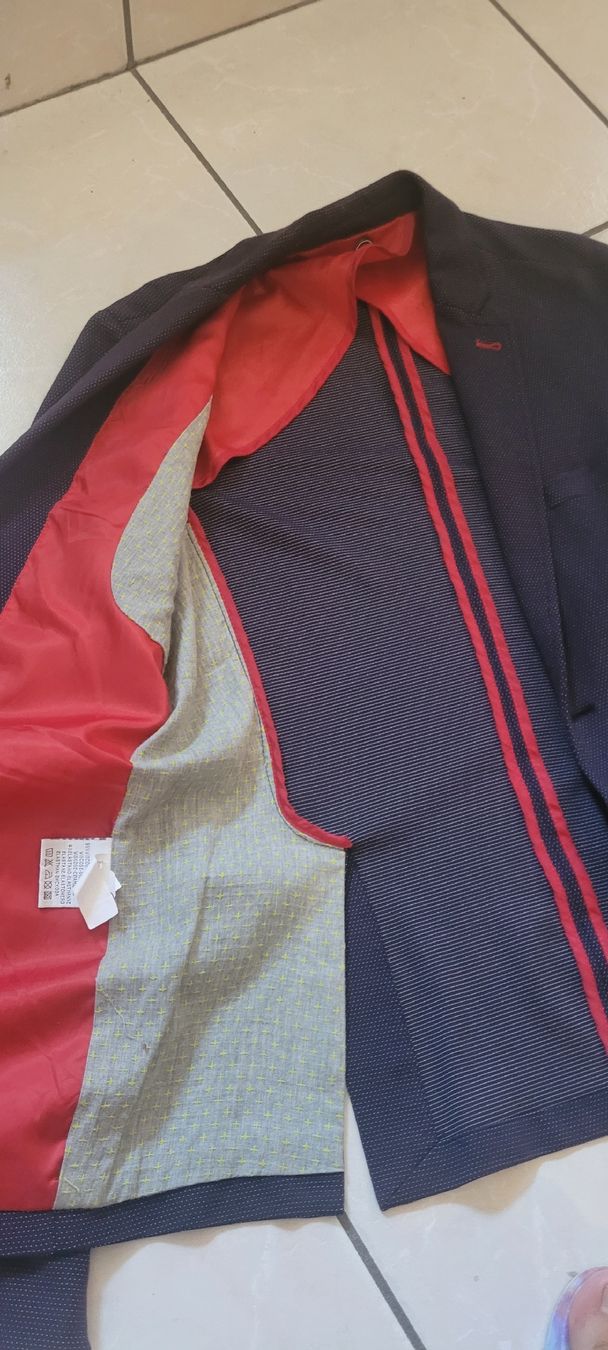 Vestes: blazer – D'occasion à Vevey par dar_jk9w 2