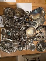 Divers lot de vaisselle en métal 18kg