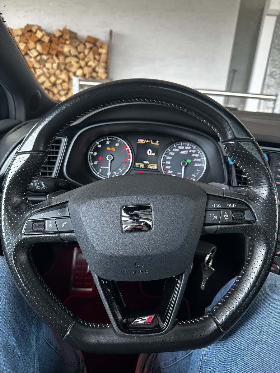 Seat Automobili: Seat Leon Cupra 280 DSG – Usato da Willisau venduto da Schuba44 3