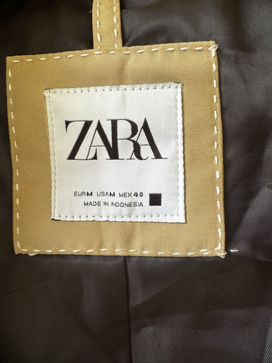 Zara Cappotti: Trenchcoat ZARA Grösse M – Usato da Herbetswil venduto da Moo_n 1