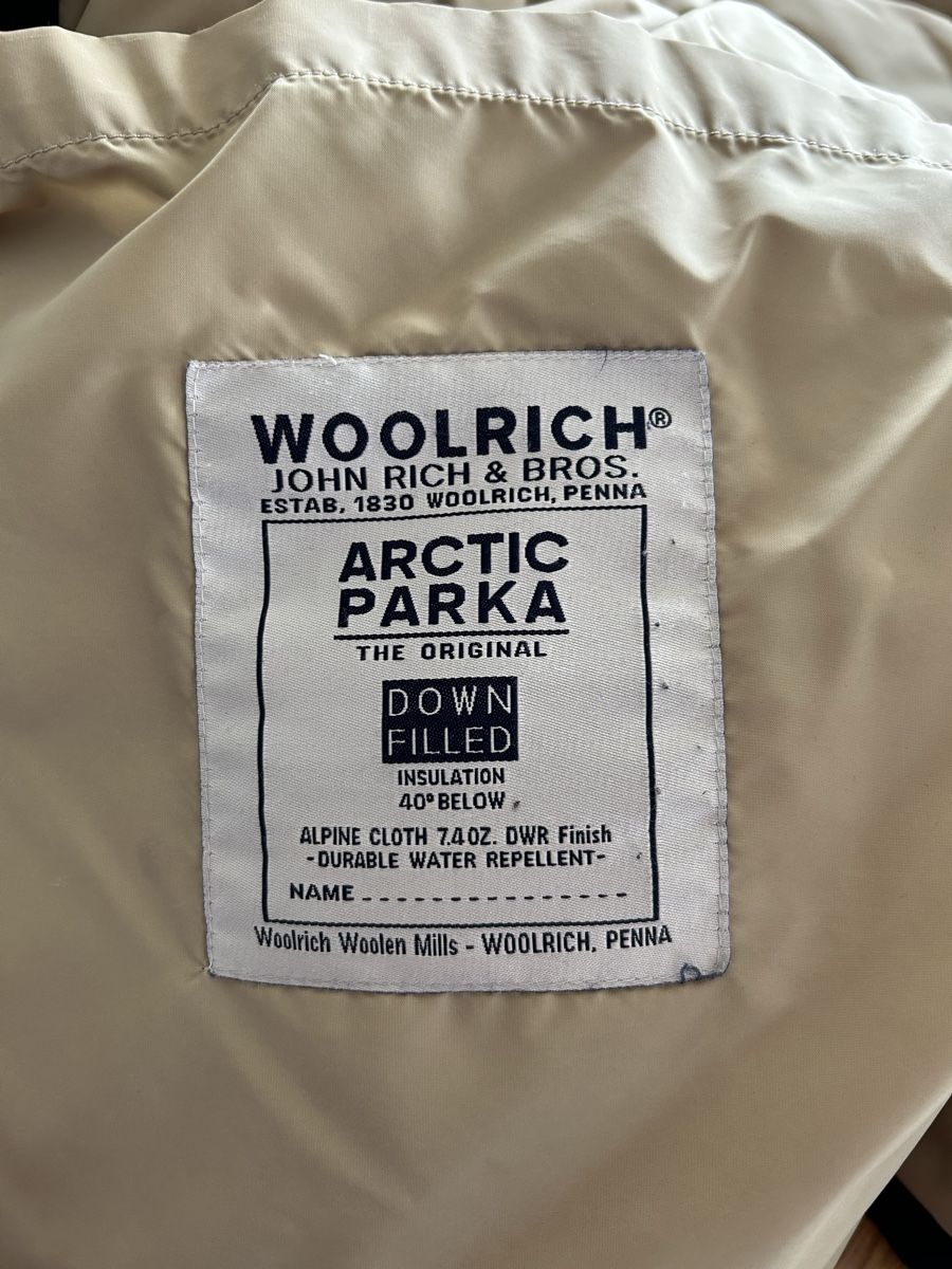 Woolrich Jacken: Woolrich Jacke schwarz XL – Gebraucht aus Aeschlen ob Gunten von Maensch 3