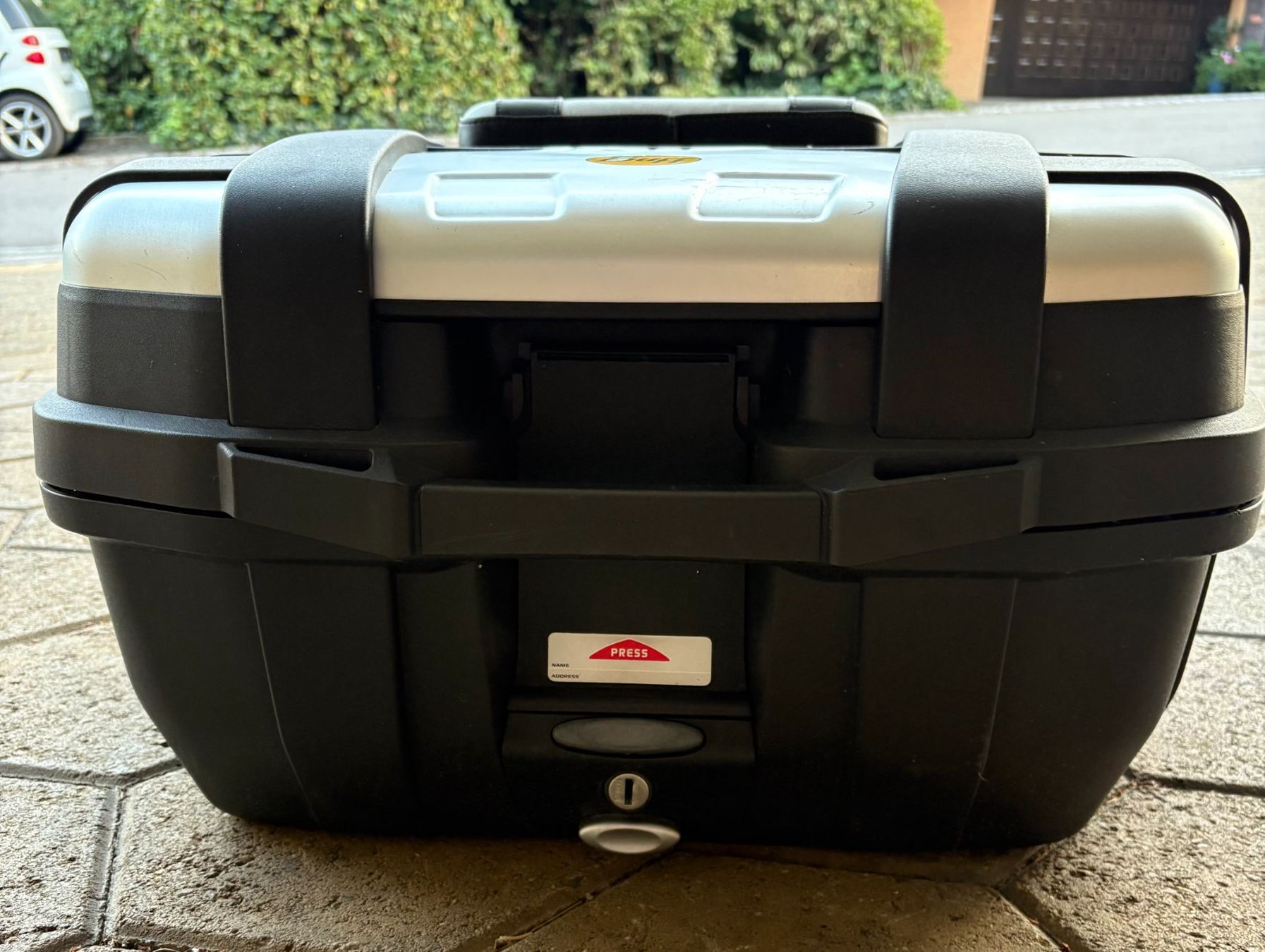 Givi Topcase: GIVI Topcase – Gebraucht aus Neuenegg von Bigbear8 4