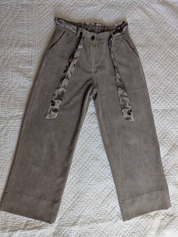 Pantaloni: Cord Hose – Usato da Langenthal venduto da pwn_j7rz