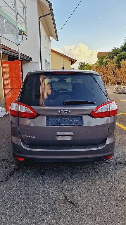 Ford Automobili: Ford grand-c max 2.0 tdci o – Usato da St-George venduto da meg_gs2t 1