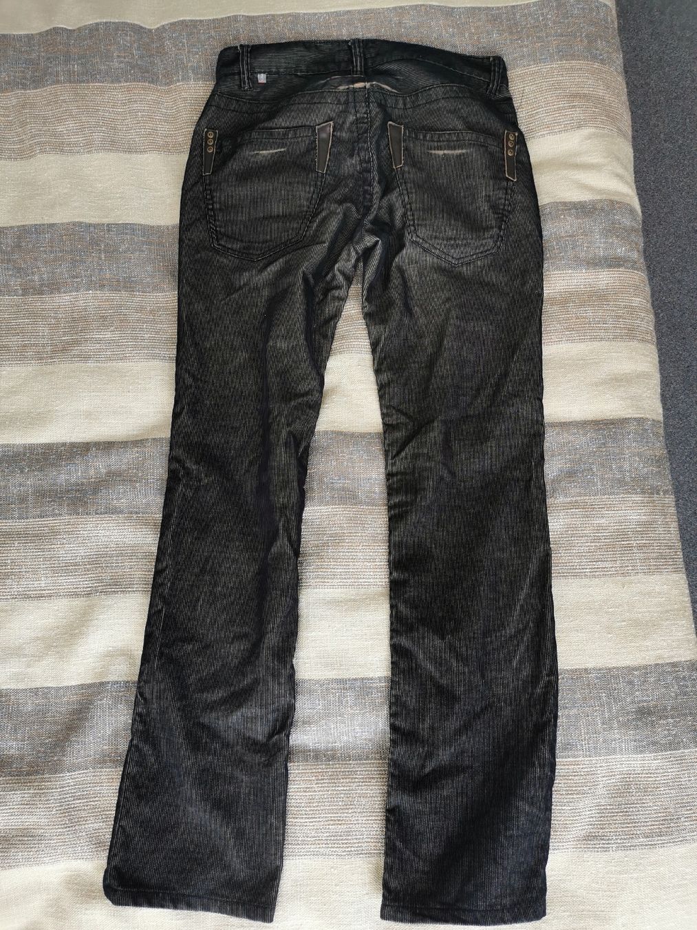 Jeans: Jeans Gr. 42 Castromen – Usato da Ostermundigen venduto da AlwaysHaveFun90 1