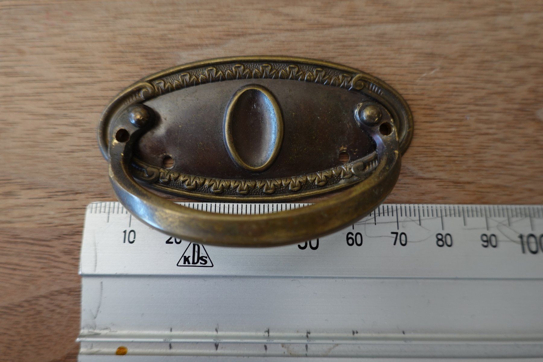 Eisenwaren: 2 Möbelgriffe - Kommodengriffe - antik vintage – Gebraucht aus Hausen AG von nordost 2