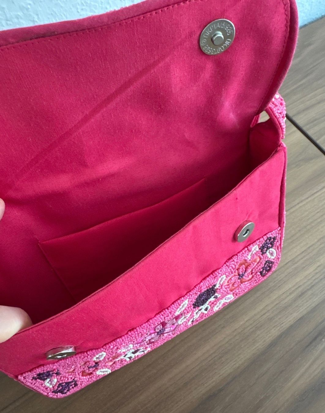 Sacs femmes: Pink beaded shoulder bag – D'occasion à Zürich par AnnaSaskia 2