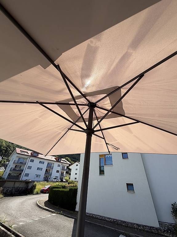 Sonnenschirme: Parasol – Gebraucht aus St-Gingolph von chr_5gtw 1