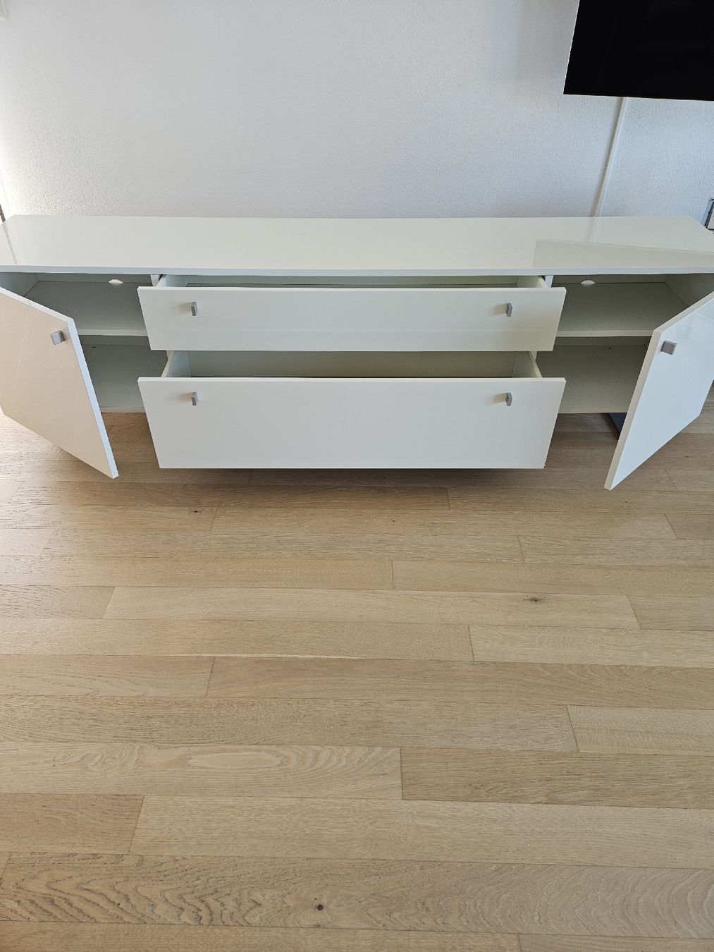 Cassettiere: Sideboard Lack, cremefarbig – Usato da Rüti ZH venduto da vro_5mnb 1