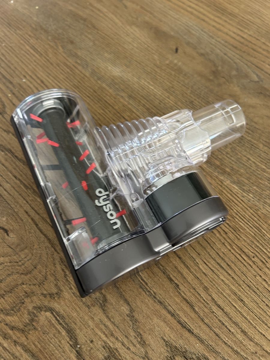 Dyson Aspirapolveri & Accessori: Dyson vacuum cleaner mini motorized tool like new – Nuovo (secondo la descrizione) da Marin-Epagnier venduto da Kty_1907 3