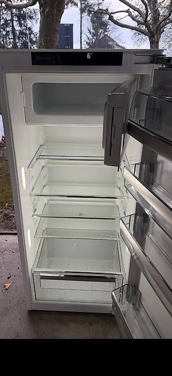 Frigoriferi: Einbaukühlschrank Electrolux  – Usato da Künten venduto da buli76 3