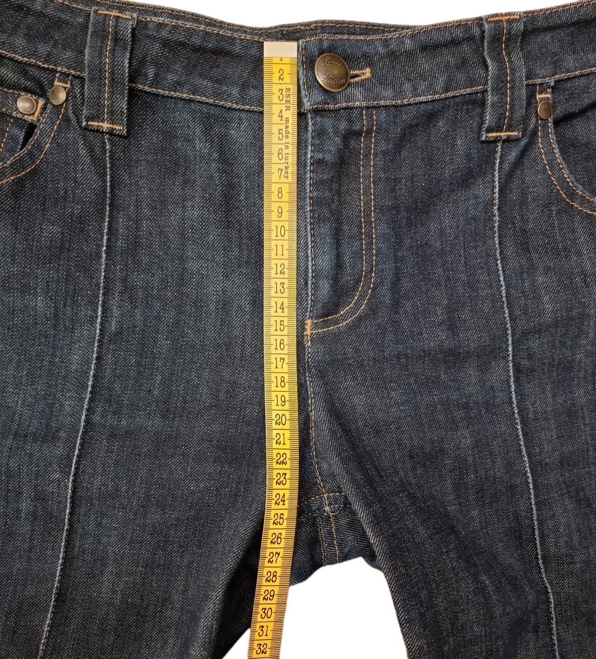 Jeans: Louis Vuitton Capri Jeans, IT 40 – Gebraucht aus Hildisrieden von Beka23 9