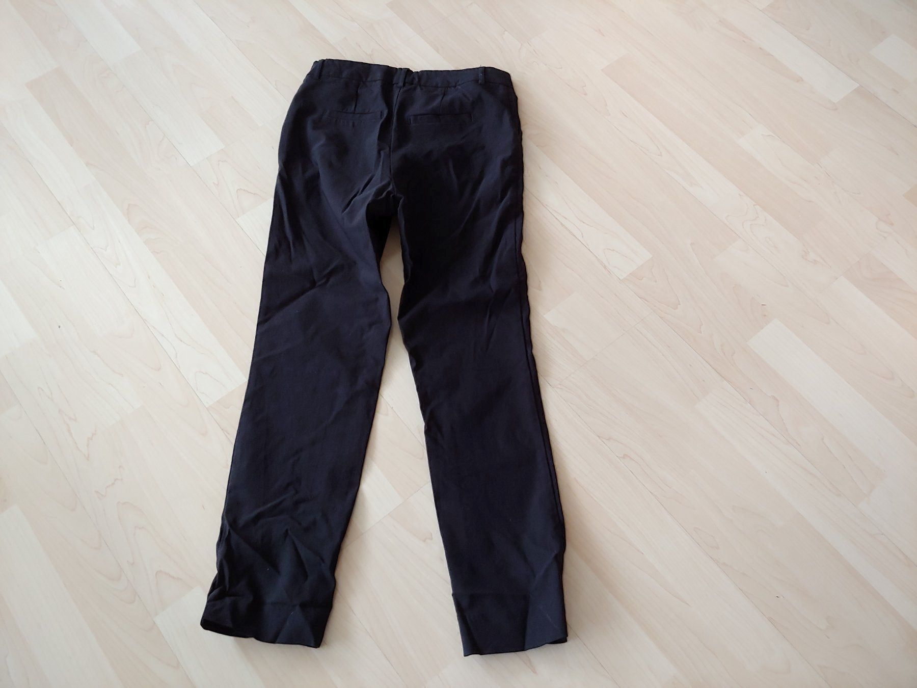 Pantaloni: Hose Amisu, 34, 77 % Viscose, tiefschwar – Usato da Suhr venduto da andreas_2008 1