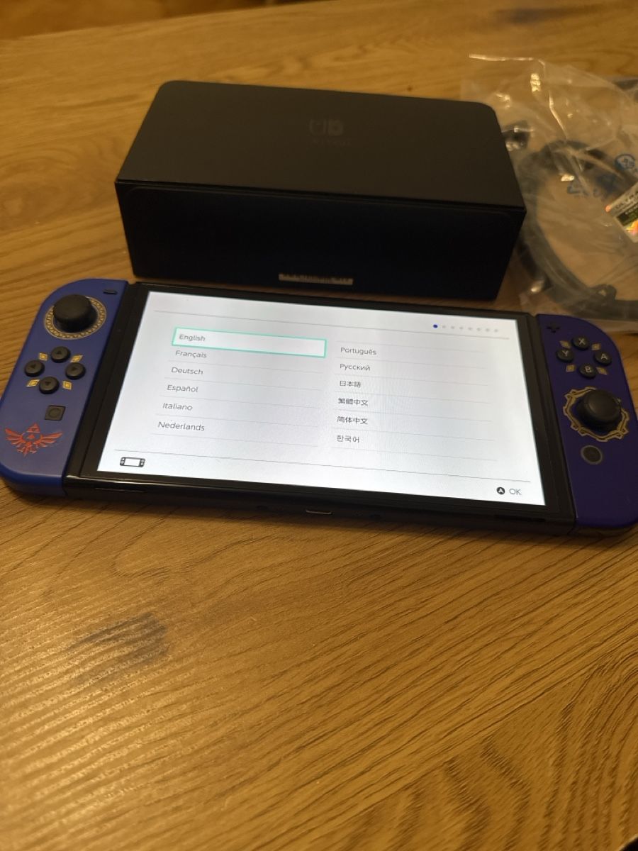 Nintendo Console: Console Nintendo Switch bon état complet – Usato da geneve venduto da Besko87 1