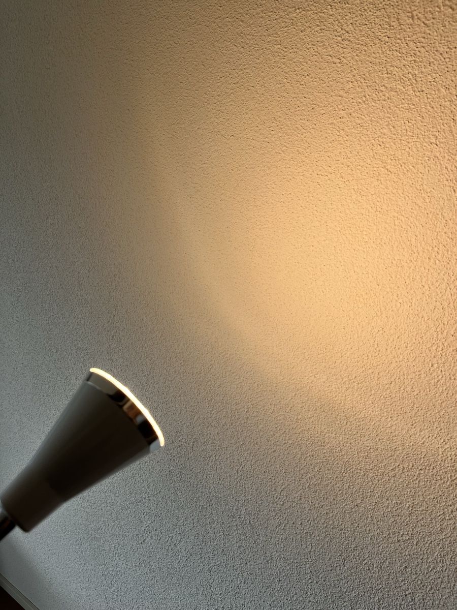 Livique Lampes: Nachttischlampe – Neuf (Voir description) à Wangen b. Olten par oli_f9b8 2