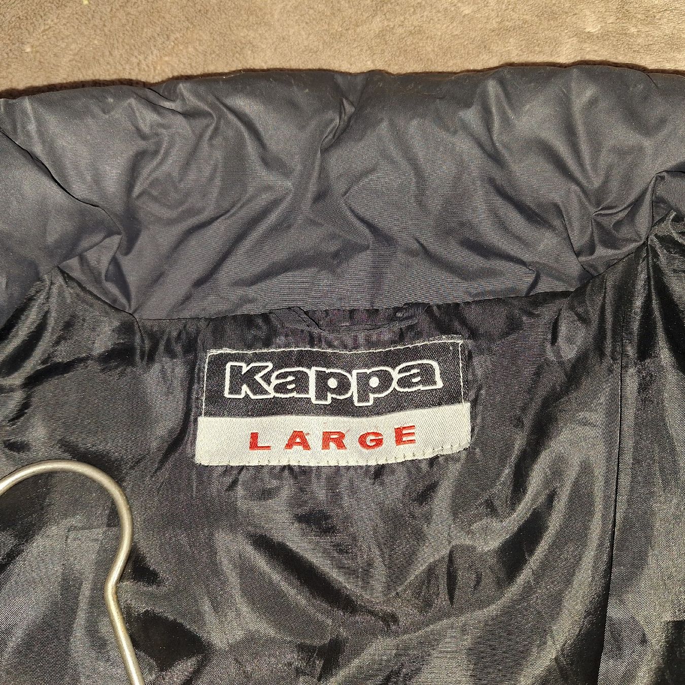 Kappa Giacche: Versand möglich.  Kappa Winterjacke, schwarz,  Large – Usato da Winterthur venduto da Goldpipau 2