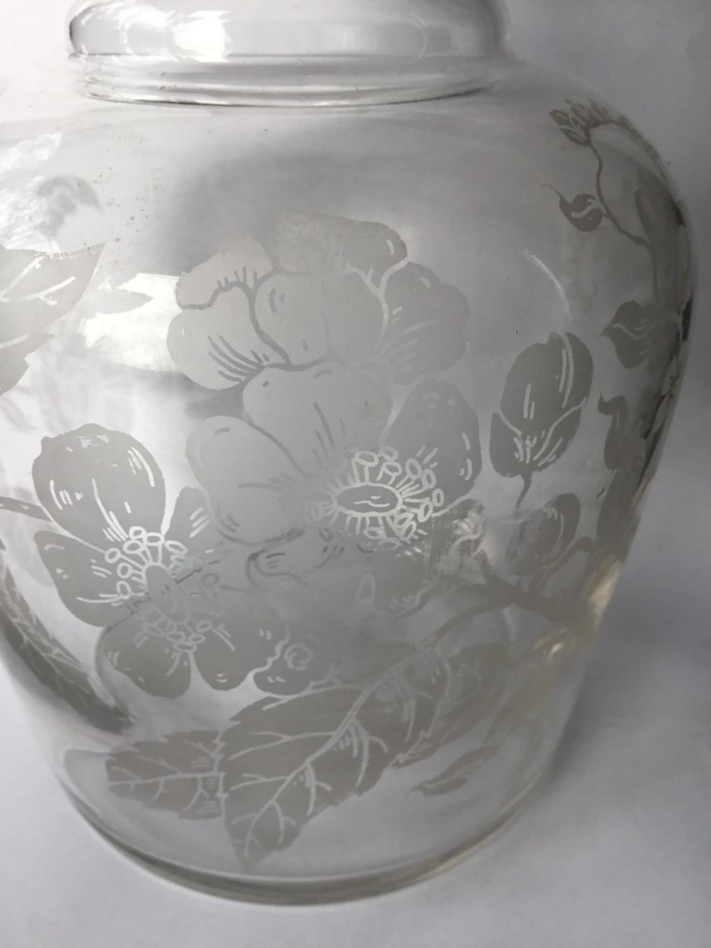 Karaffen: Glas-Karaffe mit Jugendstil-Motiv / antik – Gebraucht aus Eggersriet von Wiese61 5