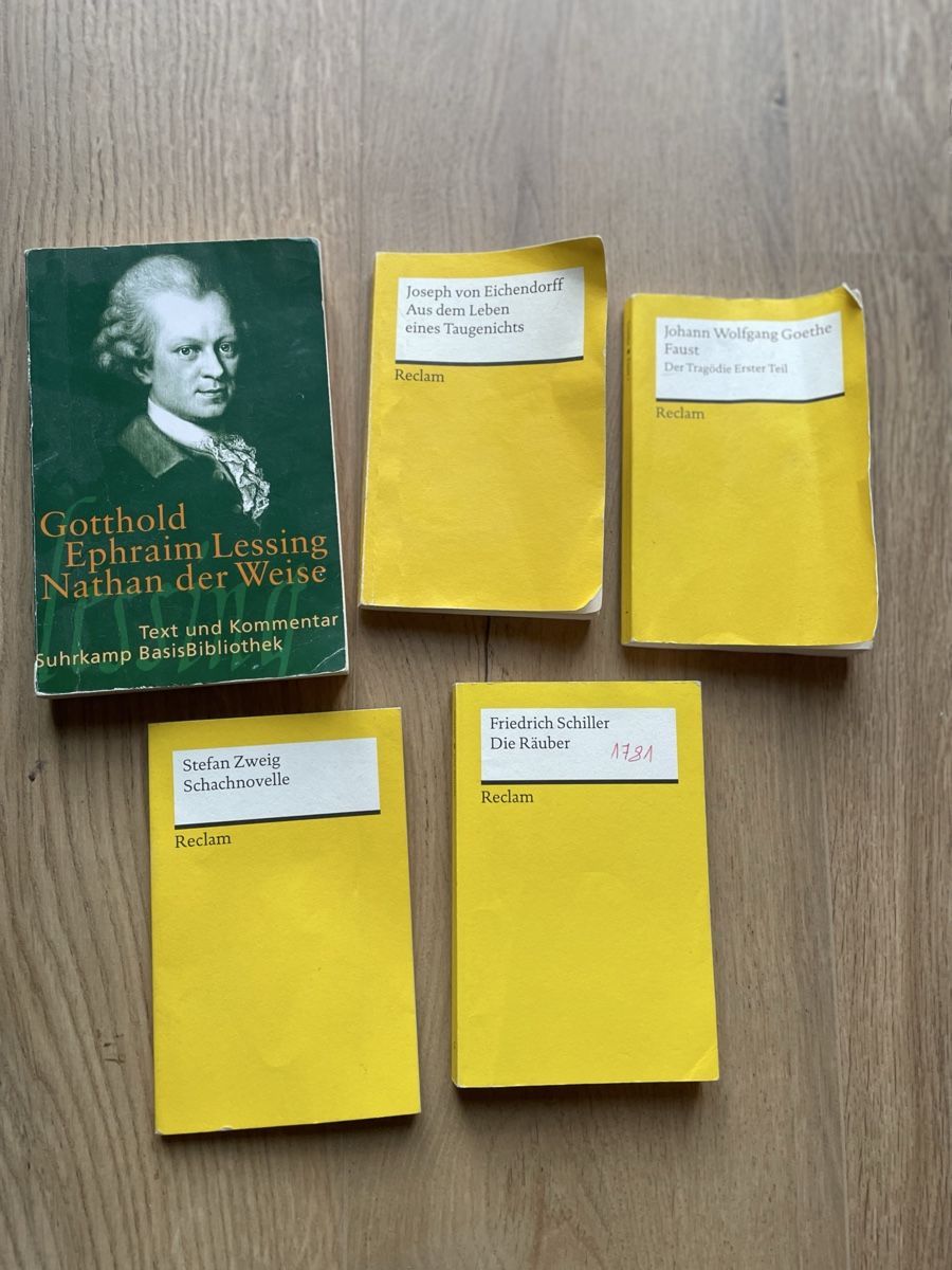 Livres: Allerlei Bücherkiste – D'occasion à Muntelier par ang_zyn8 5