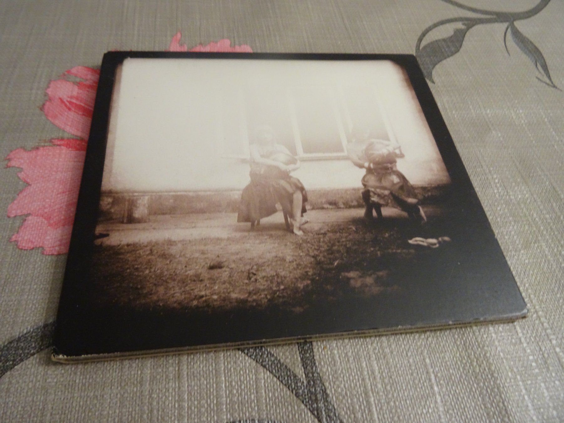 CD: Abigails ghost - Selling Insincerity CD – Usato da Olten venduto da Disc-Ausverkauf