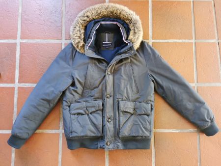 Tommy Hilfiger; dunkelgraue Daunenjacke / Jacke Gr. XXL
