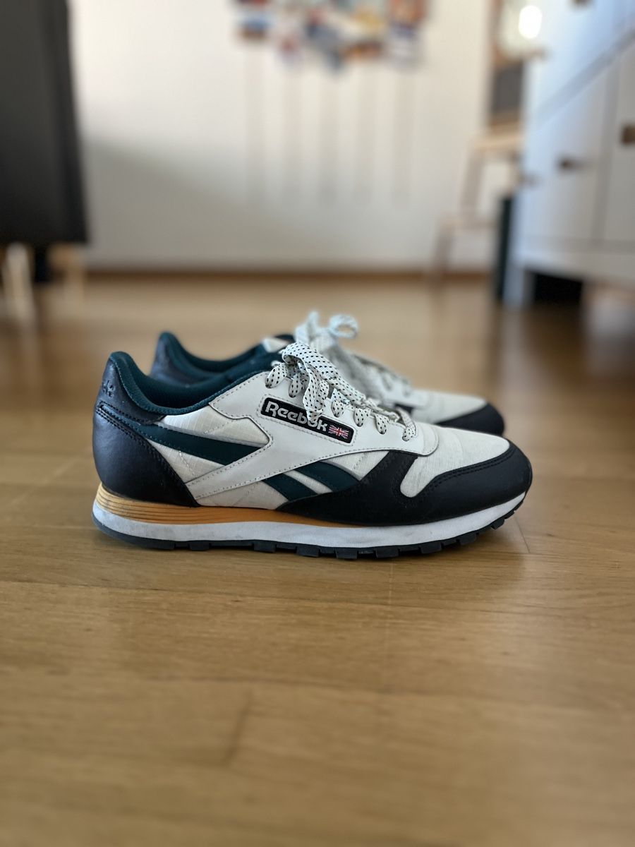 Reebok Scarpe da uomo: Reebok Classic Leather  – Usato da Luzern venduto da rei_vjr8