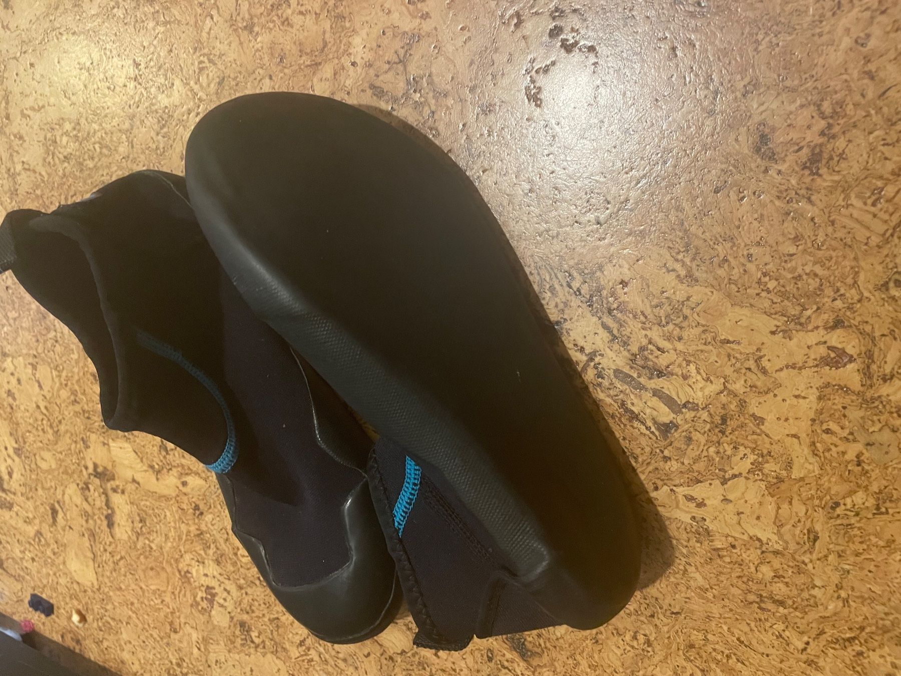 Chaussures garçon: Neopren Schuhe Grösse 32 – D'occasion à Alterswil FR par Daria.a 3