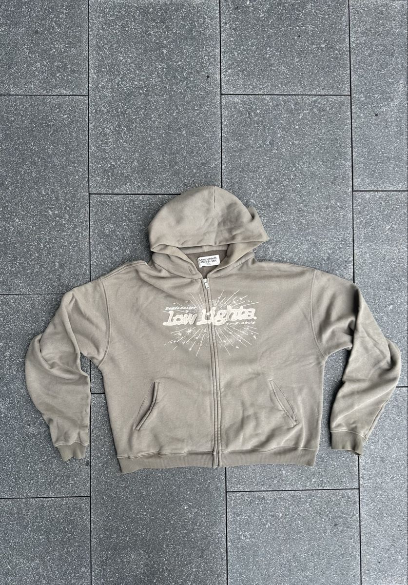 Maglioni & Felpe: Kapuzenpullover Low Lights Grösse M neu – Nuovo (secondo la descrizione) da Schwanden GL venduto da bil_2n28