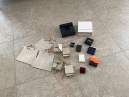 10 Geschenk/Schmuckschatullen u. Taschen