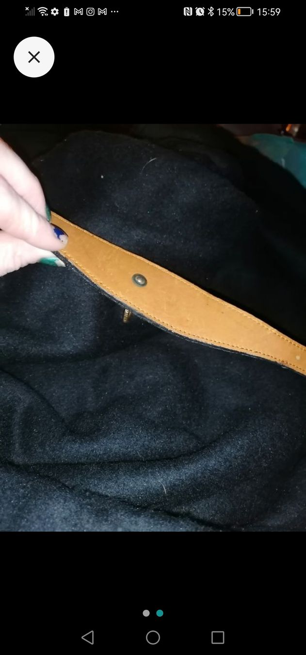Leine & Halsband: 2 stk. Hundehalsbänder  Leder shimmer  und eins Schwarz – Gebraucht aus Birrwil von inf_2qrx 3