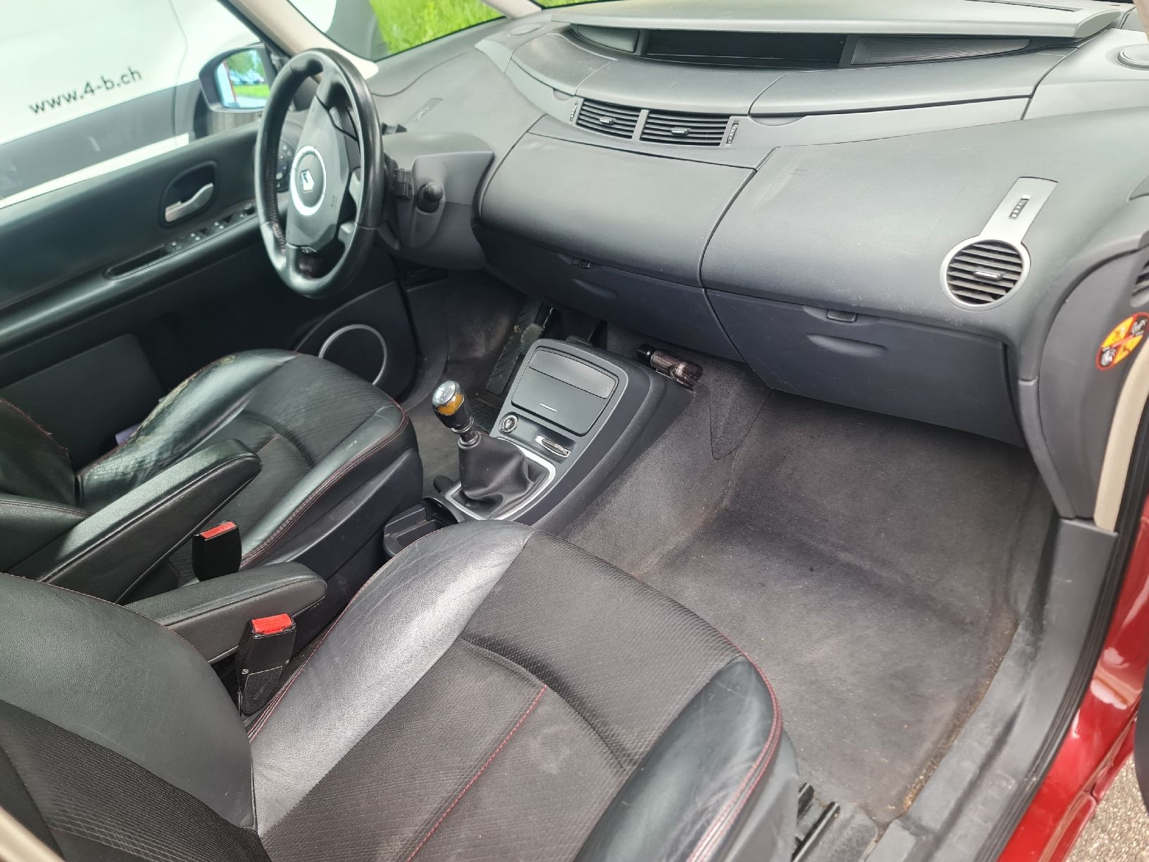 Renault Autos: Renault Espace 2.0 dCi  – D'occasion à triengen par fad_g29d 5