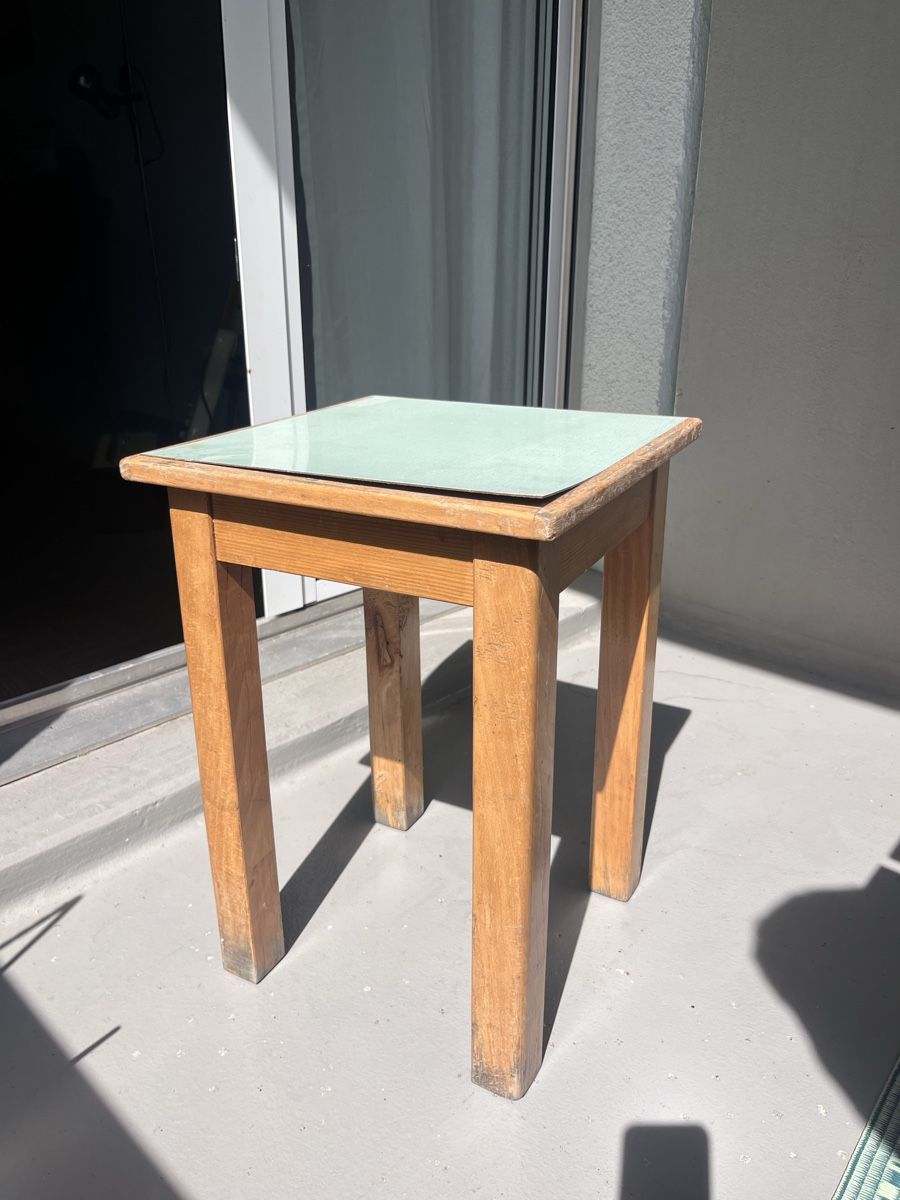 Tutte le decorazioni: Beistelltisch Holz Türkis – Usato da Zürich venduto da Allesmussweg-2- 2