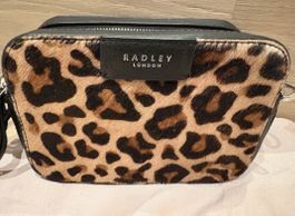Coole Leo Umhängetasche von Radley