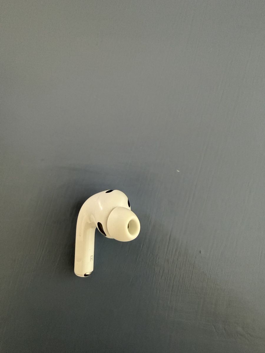 Apple Cuffie: Apple AirPods Pro 3, Right / Rechts – Usato da Winterthur venduto da adriana_1000 1