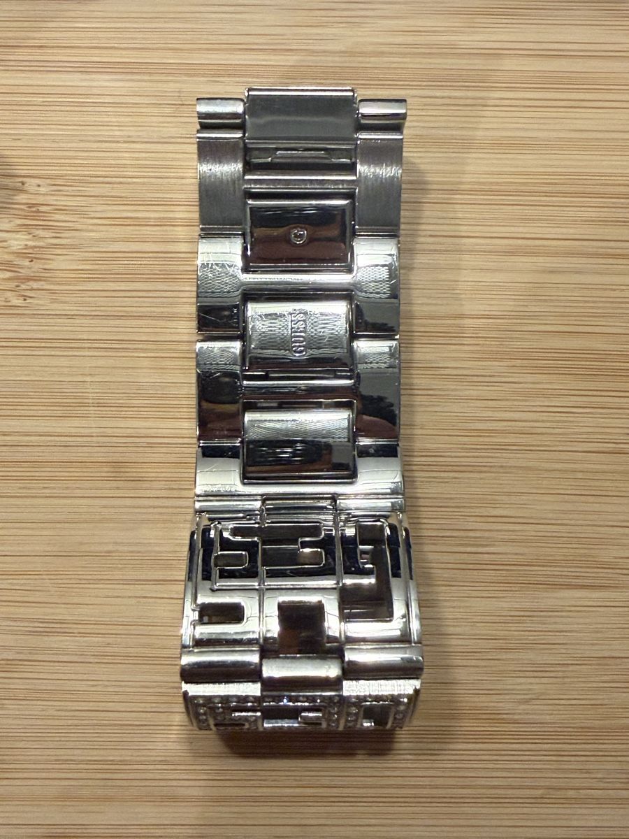 Guess Orologi: Elegante Guess Uhr mit Strass -Originalbox – Usato da Basel venduto da zukk_ 2