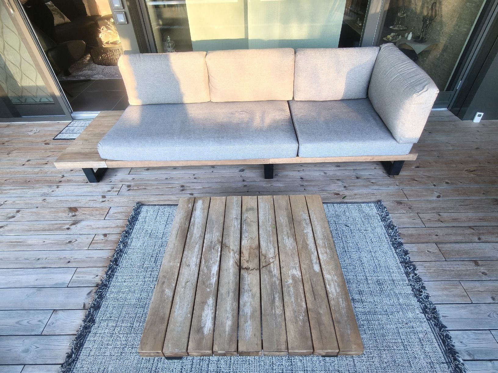Sofas: Lounch mit Beistelltisch – Gebraucht aus Uttwil von Morfeus106 2