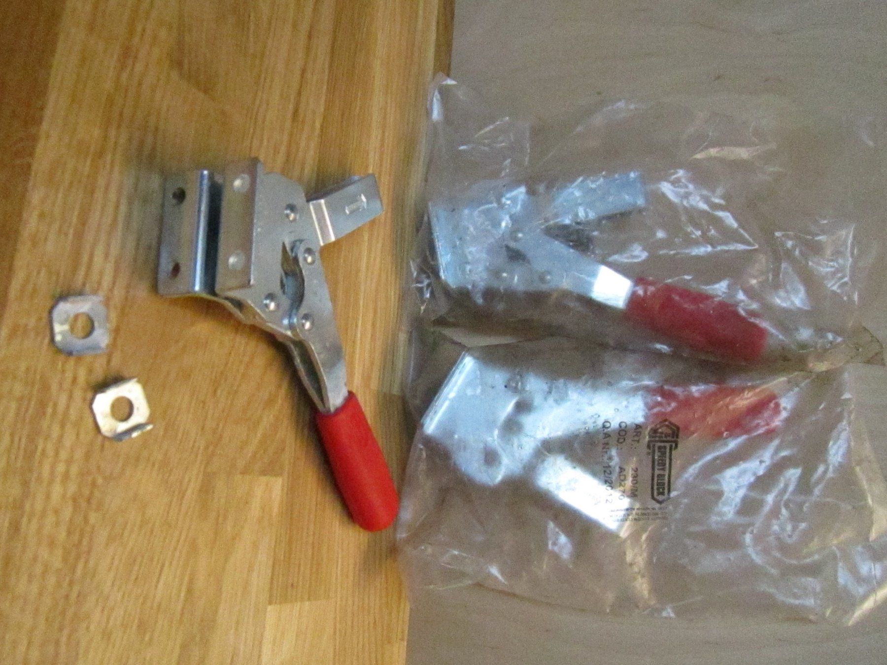 Tutti gli attrezzi: Speed Block Schnellspanner Metall-Bearbeitung – Nuovo (secondo la descrizione) da ARISDORF venduto da Sukawa1