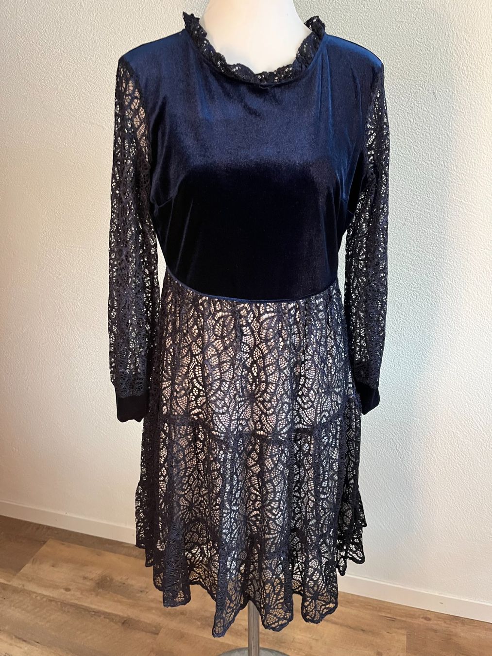 Kleider: Kleid, wie NEU, Gr. S, NP 109.- – Neu (gemäss Beschreibung) aus Interlaken von Jasmin_Flower