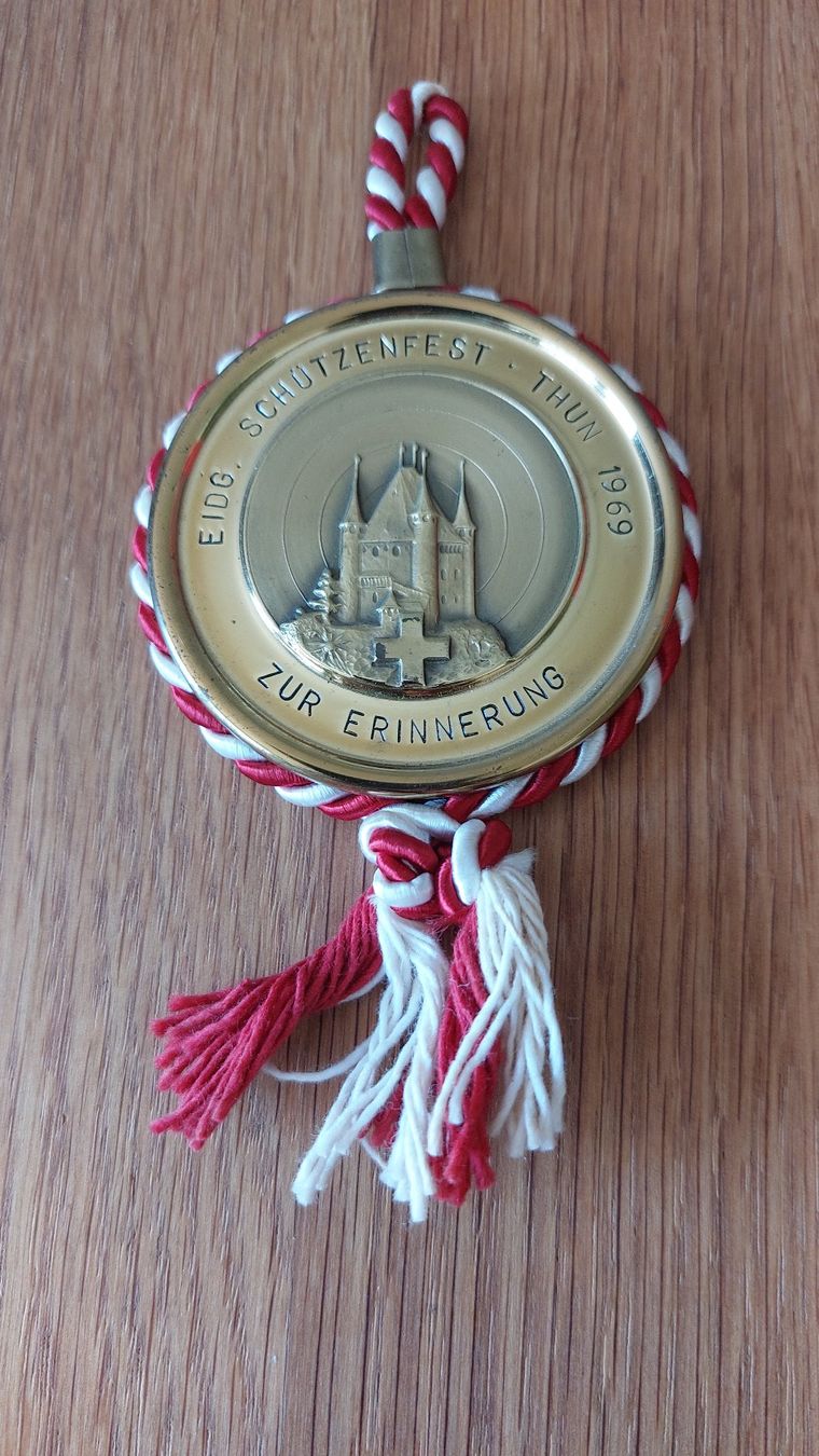 Medaillen: Medaille Eidg. Schützenfest Thun 1969 – Gebraucht aus Küsnacht ZH von MADZH