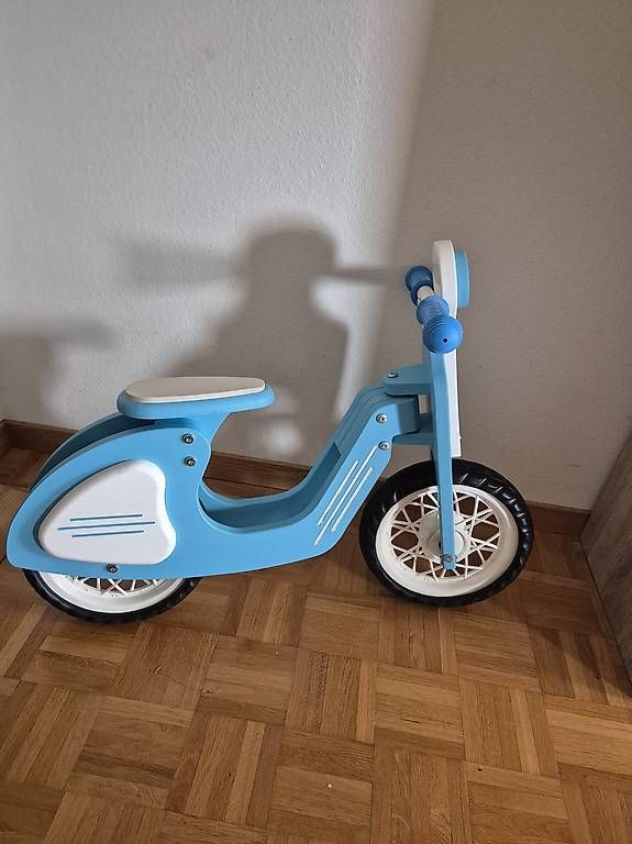Véhicules pour enfants: Laufrad ab 3 Jährig – D'occasion à Dänikon ZH par Tanja555