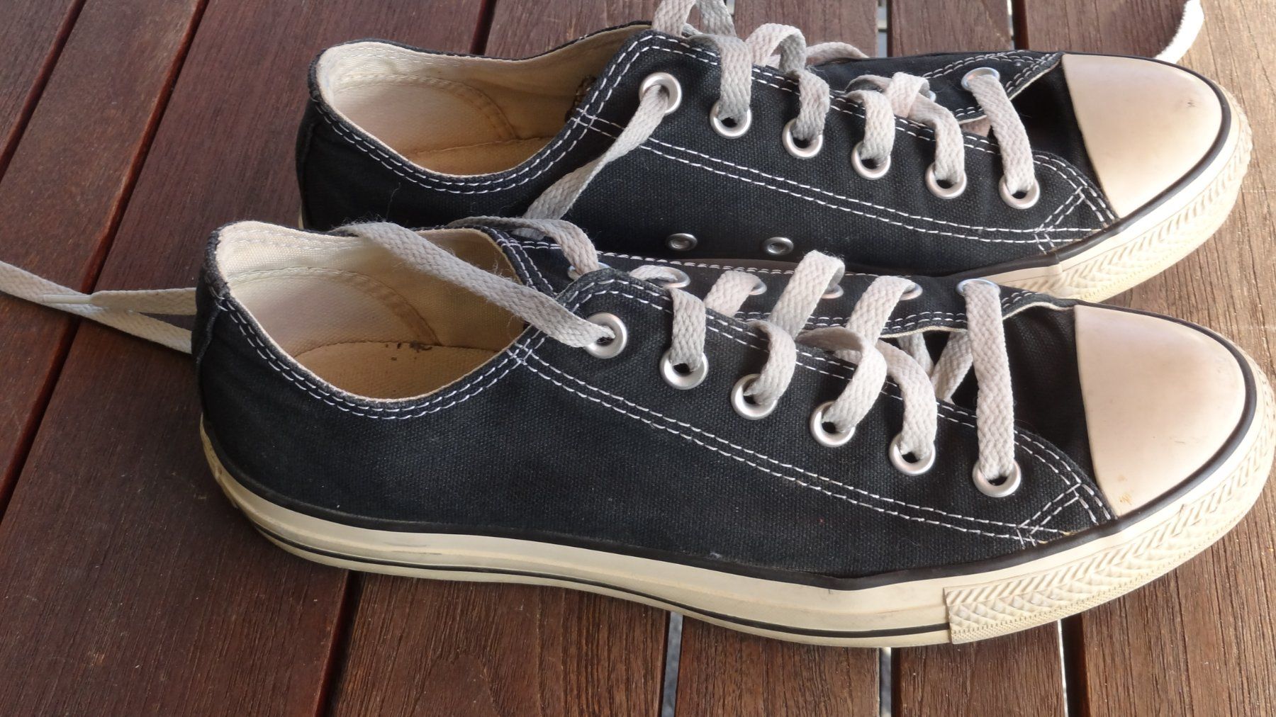 Converse Scarpe da donna: Converse Sneaker schwarz – Usato da Erlenbach ZH venduto da November-Ergometer 1