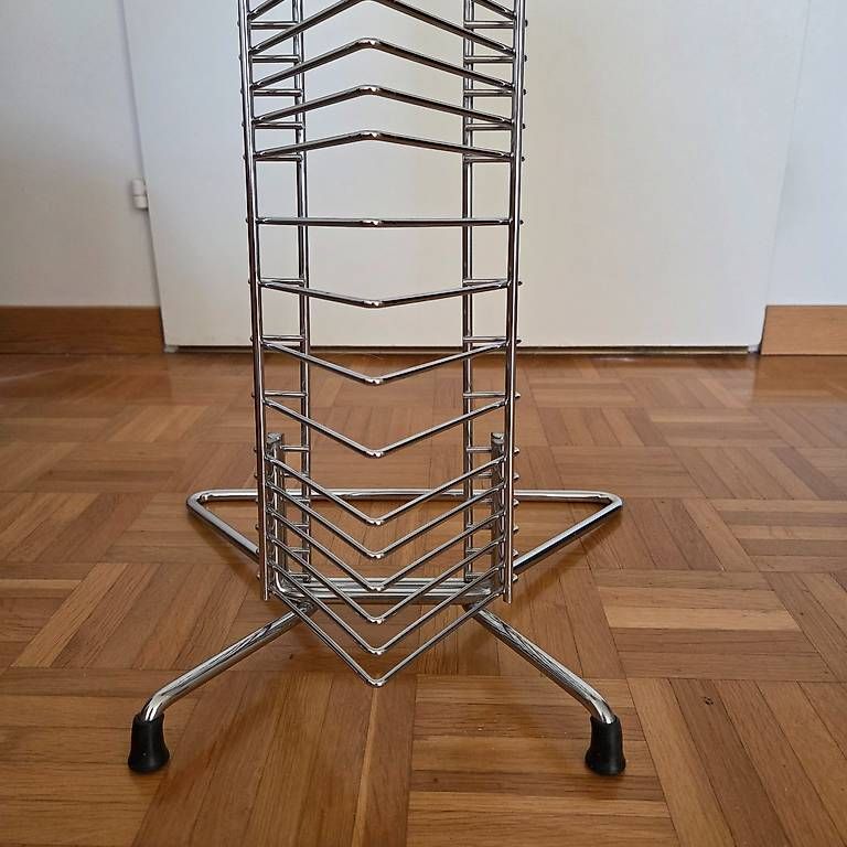 Racks & Supports: CD-Ständer/-Regal Metall verchromt – D'occasion à Zug par Sunshine_113 3